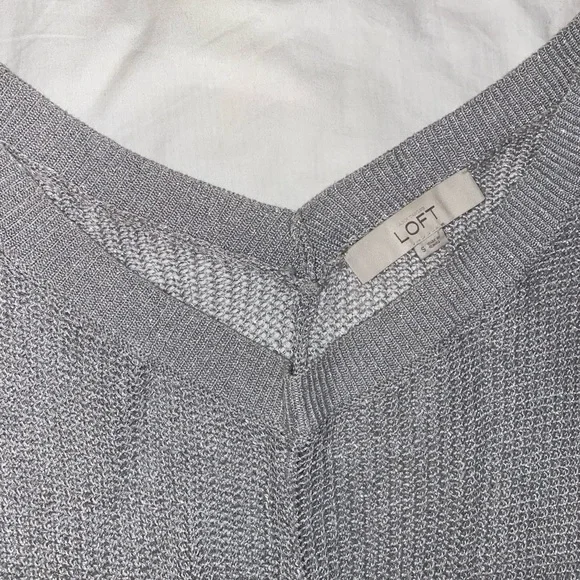 Silver blouse - Picture 2 of 5